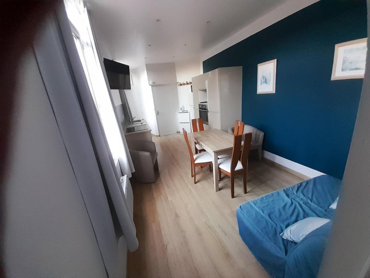 Appartement Ensoleille Et Calme A Saint Quay Portrieux 35 M² Parking Exterior photo